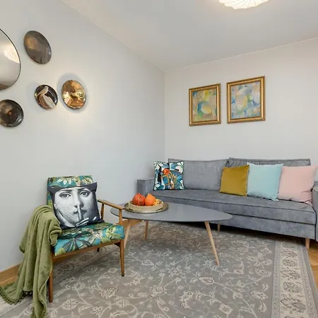 Retro-style In By Renters 公寓 *