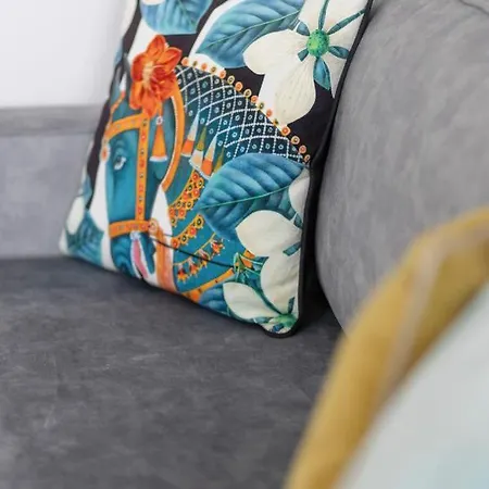 Retro-style In By Renters 公寓